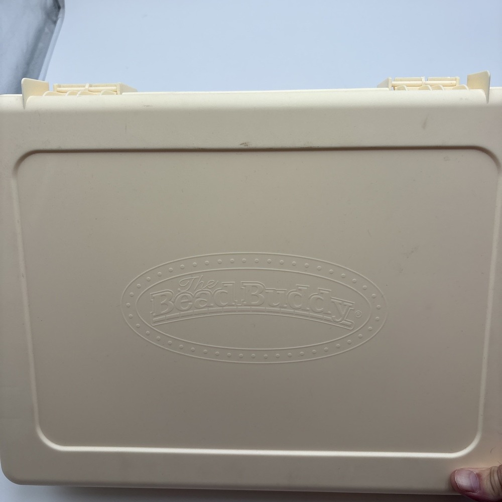 The Bead Buddy Organizer Case Cream Colored Preowned Arts‎ And Crafts Hobby